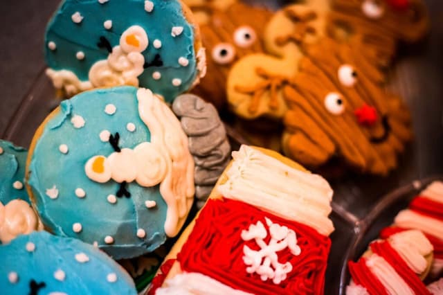 Cookie Swap & Christmas Villains