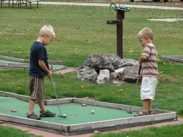 Mini Golf