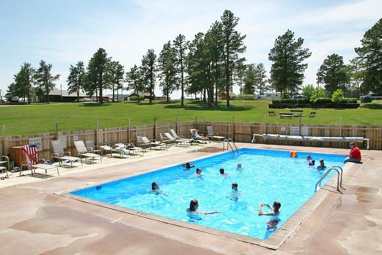 Pool & Hot Tub