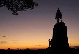 Ghosts of Gettysburg Candlelight Walking Tour