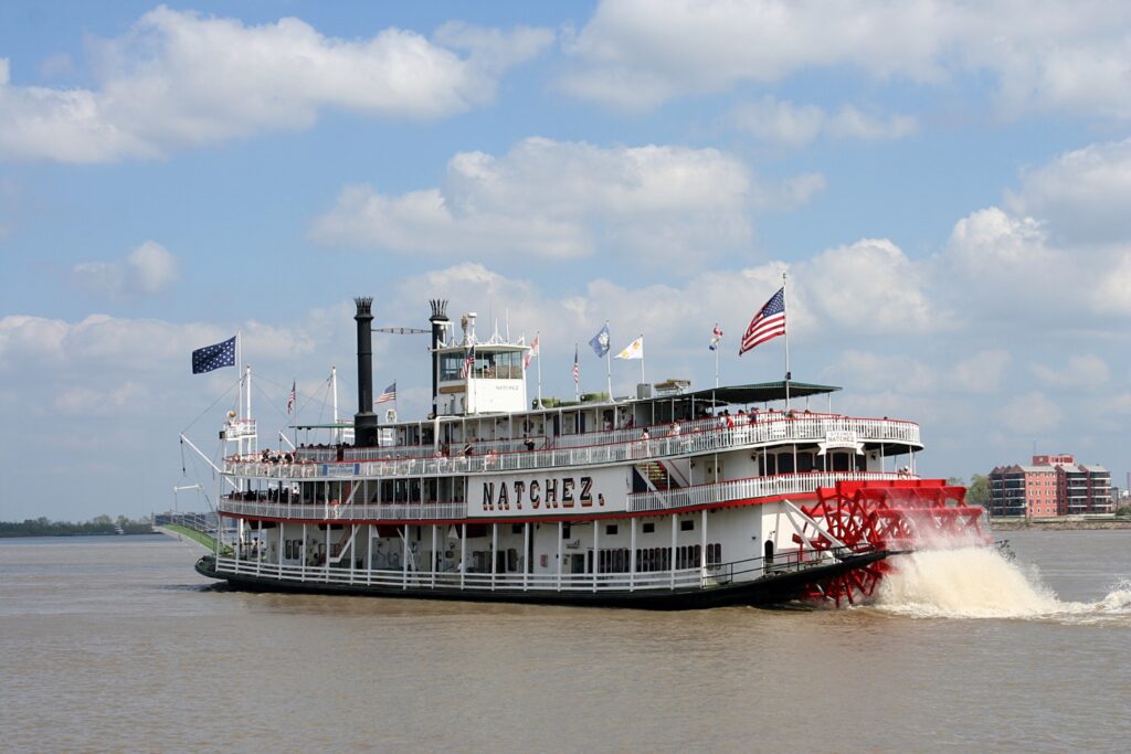 Mississippi River Cruises - Travel Resorts of America